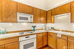 8221 53rd Ave W, Mukilteo, WA 98275 - Photo 17