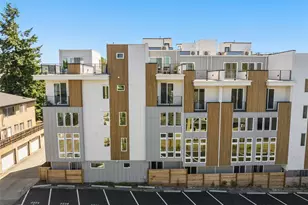 222b 10th Ave E, Seattle, WA 98102 - Photo 1