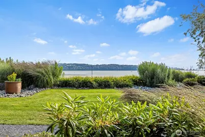 1300 Peace Portal Drive #106, Blaine, WA 98230 - Photo 25