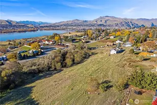 2599 NW Columbia Ave, East Wenatchee, WA 98802 - Photo 1