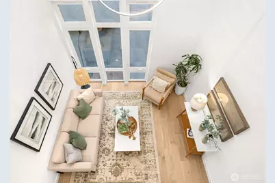 222 D 10th Avenue E, Seattle, WA 98102 - Photo 13