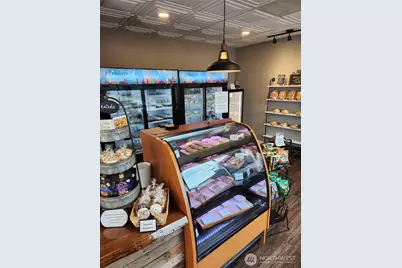 711 Vandercook Way #102, Longview, WA 98632 - Photo 5