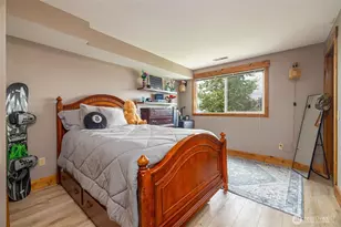 905 Queen St, Bellingham, WA 98229 - Photo 35