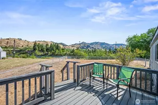 138 Trestle Vw Ln, Dryden, WA 98821 - Photo 3