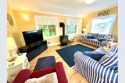 100 N 1st Street, Pacific Beach, WA 98571 - Photo 9