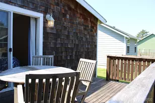 100 N 1st St, Pacific Beach, WA 98571 - Photo 19