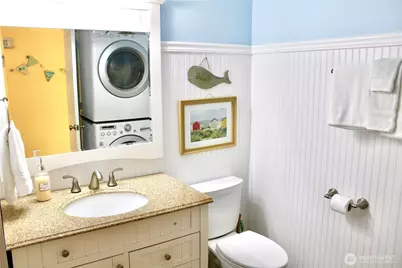 100 N 1st Street, Pacific Beach, WA 98571 - Photo 25