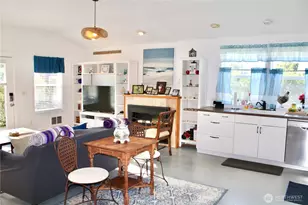 102 N 1st St, Pacific Beach, WA 98571 - Photo 7