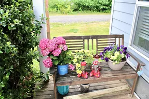 102 N 1st St, Pacific Beach, WA 98571 - Photo 27