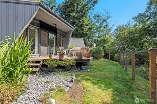 4925 Goodpiper Ln, Freeland, WA 98249 - Photo 5