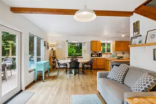 7370 Holiday Blvd, Anacortes, WA 98221 - Photo 15