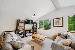 7370 Holiday Blvd, Anacortes, WA 98221 - Photo 17