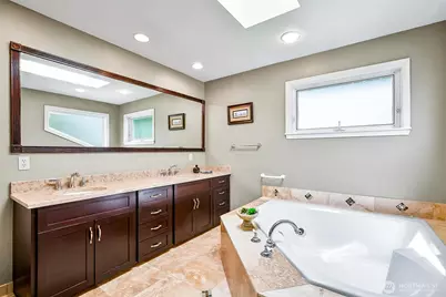 828 State Highway 532, Camano Island, WA 98282 - Photo 19