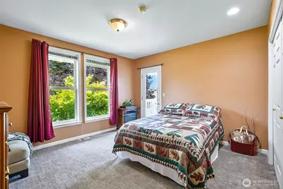 828 State Highway 532, Camano Island, WA 98282 - Photo 23