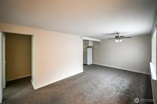 2222 Gilman Dr W, Seattle, WA 98119 - Photo 15