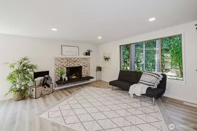 7550 NE Varsity Lane, Bremerton, WA 98311 - Photo 9