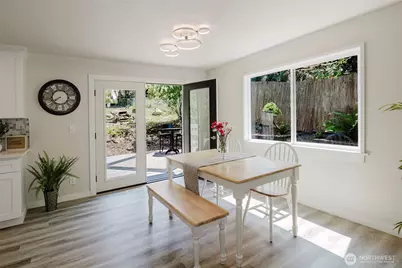 7550 NE Varsity Lane, Bremerton, WA 98311 - Photo 13