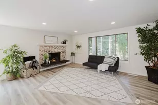 7550 NE Varsity Ln, Bremerton, WA 98311 - Photo 5