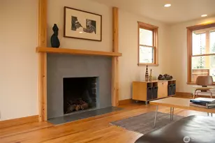 5707 NE 56th St, Seattle, WA 98105 - Photo 3