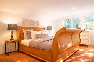 10761 Bill Point Crest NE, Bainbridge Island, WA 98110 - Photo 25