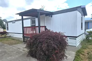 10302 Lakeview Ave SW, Lakewood, WA 98499 - Photo 3