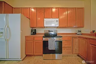 816 Cherry Ave, Sumner, WA 98390 - Photo 13