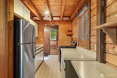 81 Snow Cabin Place, Snoqualmie Pass, WA 98068 - Photo 5