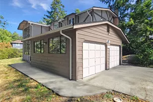 2283 Darvic Pl, Oak Harbor, WA 98277 - Photo 3