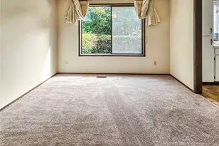 2283 Darvic Pl, Oak Harbor, WA 98277 - Photo 11