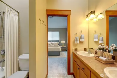 132 N 101st Street, Seattle, WA 98133 - Photo 21