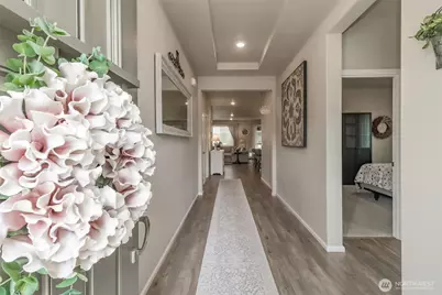 17704 128th Avenue Ct E, Puyallup, WA 98374 - Photo 3