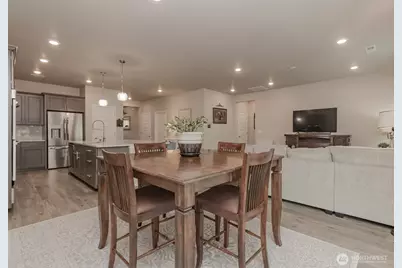 17704 128th Avenue Ct E, Puyallup, WA 98374 - Photo 11