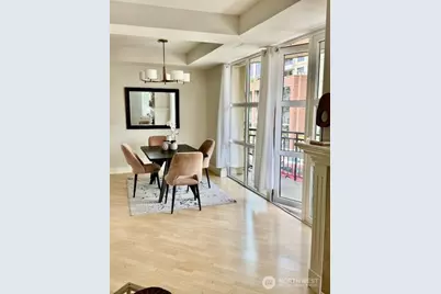 10047 Main Street #319, Bellevue, WA 98004 - Photo 13