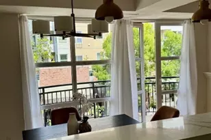 10047 Main St, Bellevue, WA 98004 - Photo 15