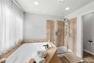 22803 SE 287th Pl, Maple Valley, WA 98038 - Photo 19