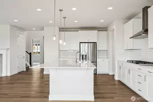 10685 Treasure Dr NW, Silverdale, WA 98383 - Photo 11