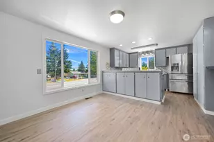 3204 D Ave, Anacortes, WA 98221 - Photo 7