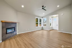 2225 124th St SE, Everett, WA 98208 - Photo 7