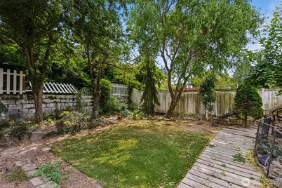11014 4th Avenue S, Seattle, WA 98168 - Photo 15