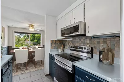 11014 4th Avenue S, Seattle, WA 98168 - Photo 7