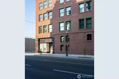 102 S 2nd Avenue, Walla Walla, WA 99362 - Photo 3