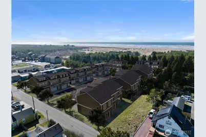 301 Ocean Beach Boulevard N, Long Beach, WA 98631 - Photo 3