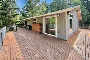 11422 Leschi Cir, Anderson Island, WA 98303 - Photo 27