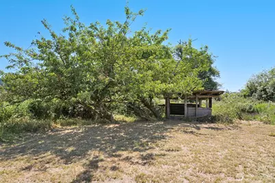 2001 Heckard Road, Raymond, WA 98577 - Photo 11