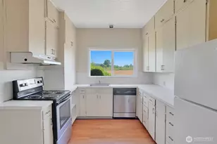 2001 Heckard Rd, Raymond, WA 98577 - Photo 21