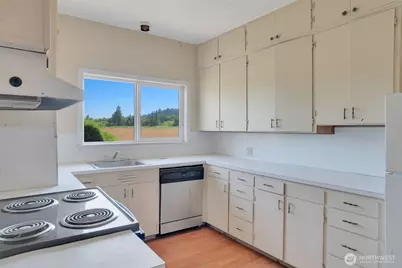 2001 Heckard Road, Raymond, WA 98577 - Photo 19