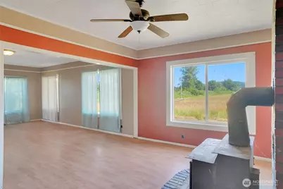 2001 Heckard Road, Raymond, WA 98577 - Photo 23