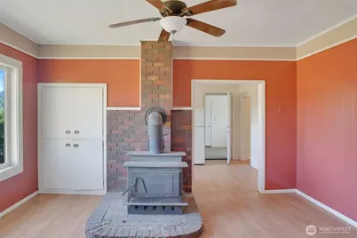 2001 Heckard Road, Raymond, WA 98577 - Photo 23