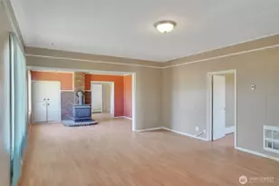 2001 Heckard Rd, Raymond, WA 98577 - Photo 25