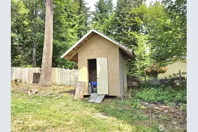 8309 Jensen Road E, Eatonville, WA 98328 - Photo 21